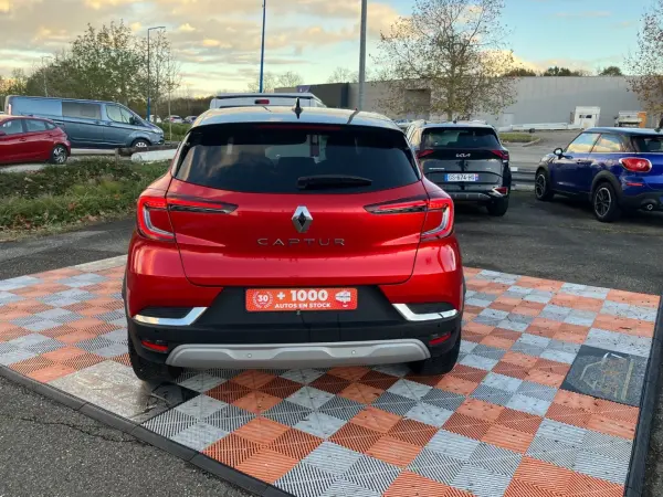 Renault CAPTUR TCe 90 BV6 TECHNO GPS 9.3" Caméra - Photo 4