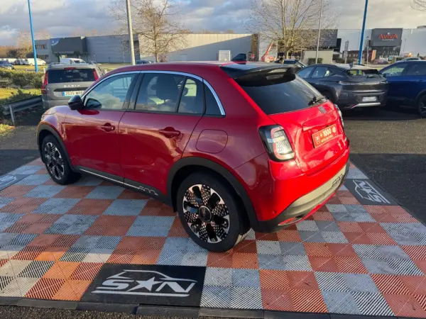 Fiat 600 1.2 100 Hybrid DCT LA PRIMA GPS Caméra Hayon - Photo 4