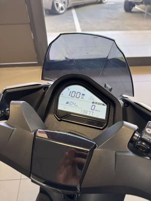 Silence S01+ PLUS 5.6 kWh Autonomie 133km WMTC Push to Pass - Photo 5