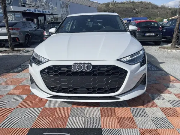 Audi A3 SPORTBACK 1.5 30 TFSI 116 S-TRONIC ADVANCED EDITION - Photo 2