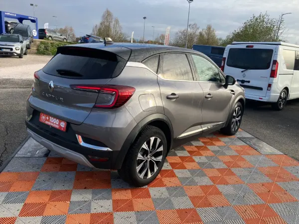 Renault CAPTUR TCe 90 BV6 TECHNO GPS 9.3" Caméra - Photo 5