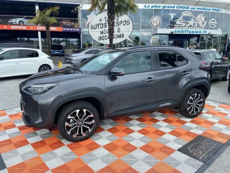 Toyota YARIS CROSS 1.5 HYBRIDE 130 2WD DESIGN BUSINESS