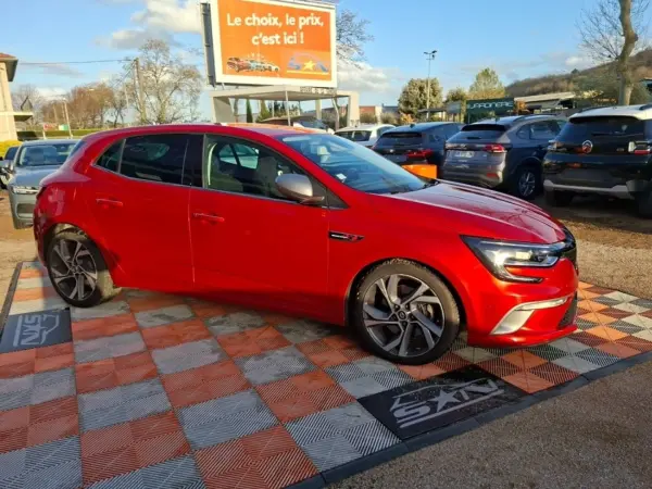 Renault MEGANE IV 1.6 DCI 165 EDC GT - Photo 2