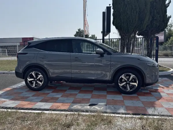 Nissan QASHQAI Mild Hybrid 140 BV6 N-Connecta - Photo 4