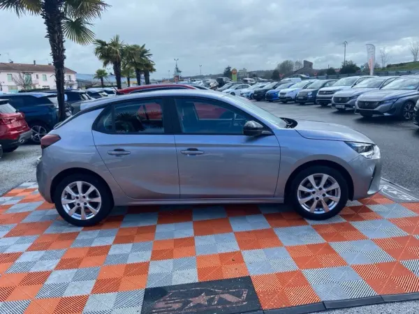 Opel CORSA 1.2 75 BUSINESS GPS Radar JA 16" Accoudoir - Photo 4