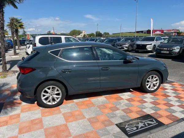 Seat LEON 2.0 TDI 115 BV6 STYLE XL Caméra - Photo 4