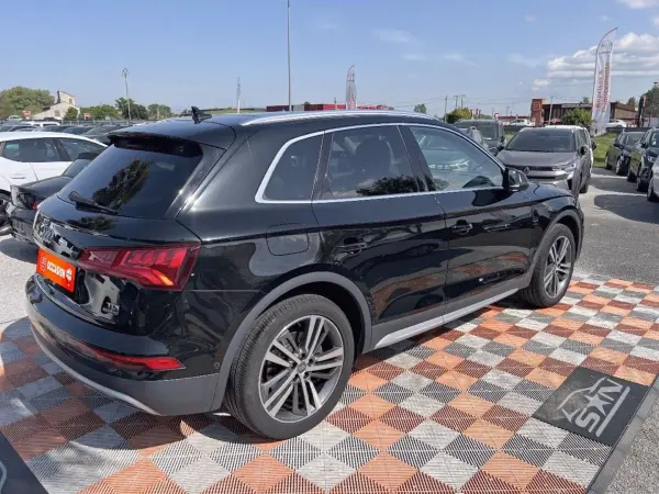 Audi Q5 TDI 190 S-TRONIC QUATTRO DESIGN LUXE - Photo 5