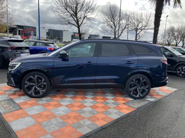 Renault ESPACE E-Tech Full Hybrid 200 ESPRIT ALPINE 3 Packs 7Places 1°Main - Photo 2