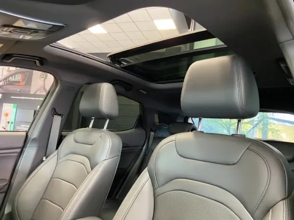 Seres 3 LUXE 120kW (163ch) Toit Pano Ouvrant GPS Caméra 360 - Photo 5