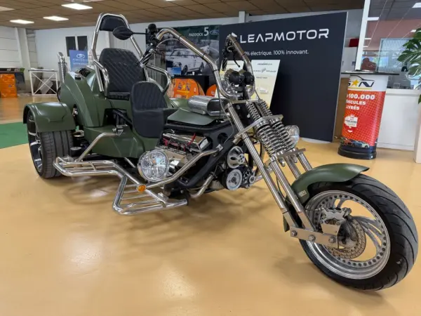 SMT SMT V8 CHALLANGER V8 5.7 - Photo 3